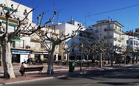 Agi Montserrat